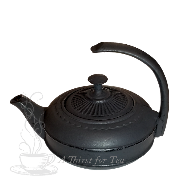 Cast iron tetsubin teapots are beautiful, practical & last a lifetime