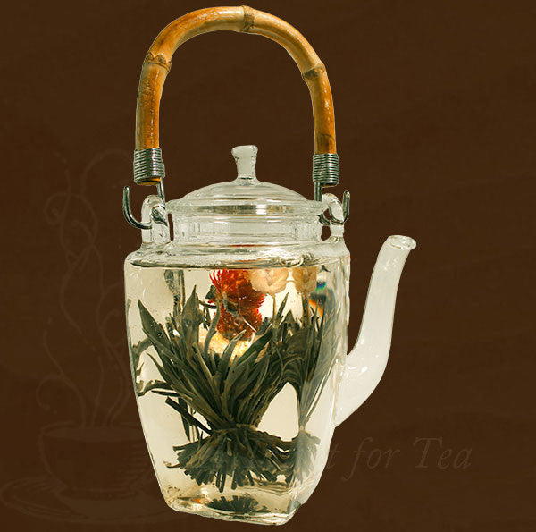 Tea Pot Spring Spring Scenery Blooming Tea: Green tea with chrysanthemum & globe Flower